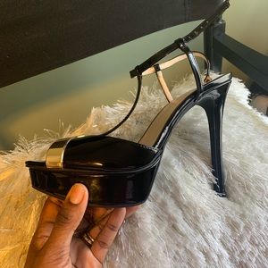 Brand New Jessica Simpson heels♥️🐝 comes in original box! NWO tags